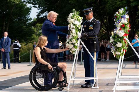 porn hub pictures|Several Gold Star families defend Trumps Arlington Cemetery。